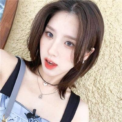 草裙春色